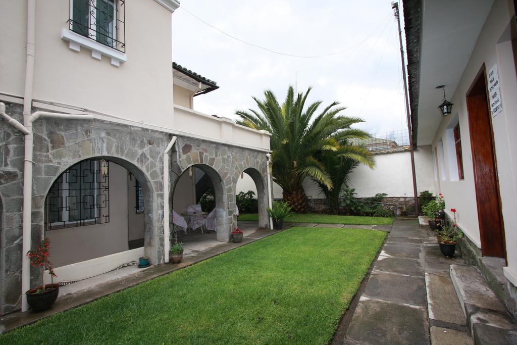 Travellers Inn Quito Exterior foto