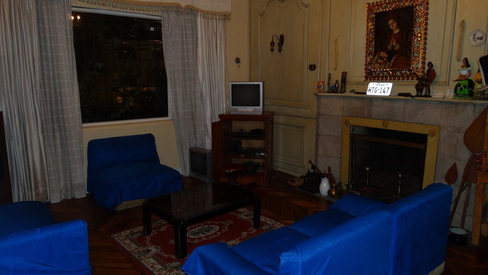 Travellers Inn Quito Exterior foto
